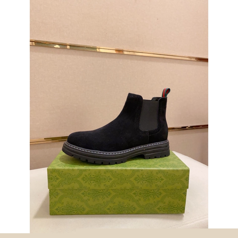 G*u*i boots